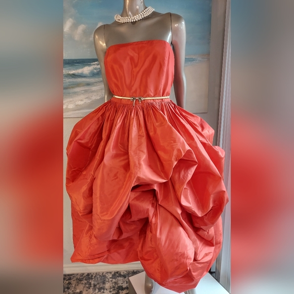 $8,690 OSCAR DE LA RENTA RED SILK DRAPED RUNWAY GOWN US XL - Picture 2 of 16